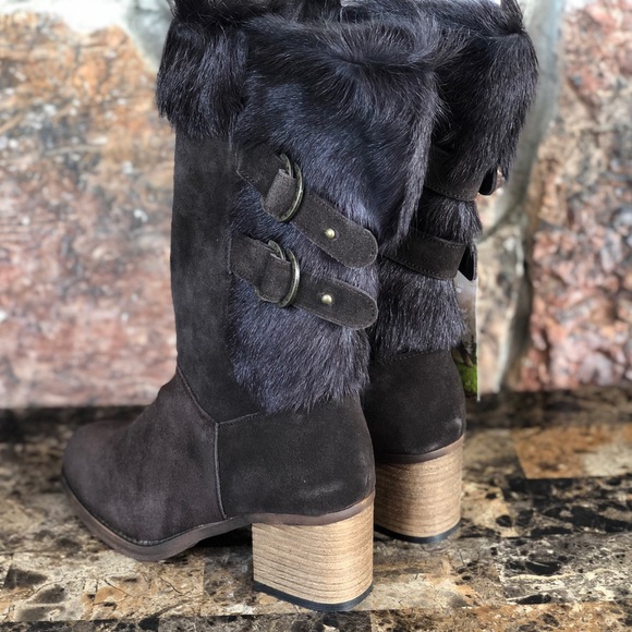 NEW  BEARPAW Women's Madeline Boots - Picture 13 of 16